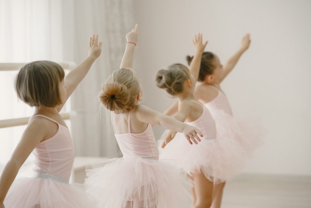 clases de ballet para niñas en Colombia